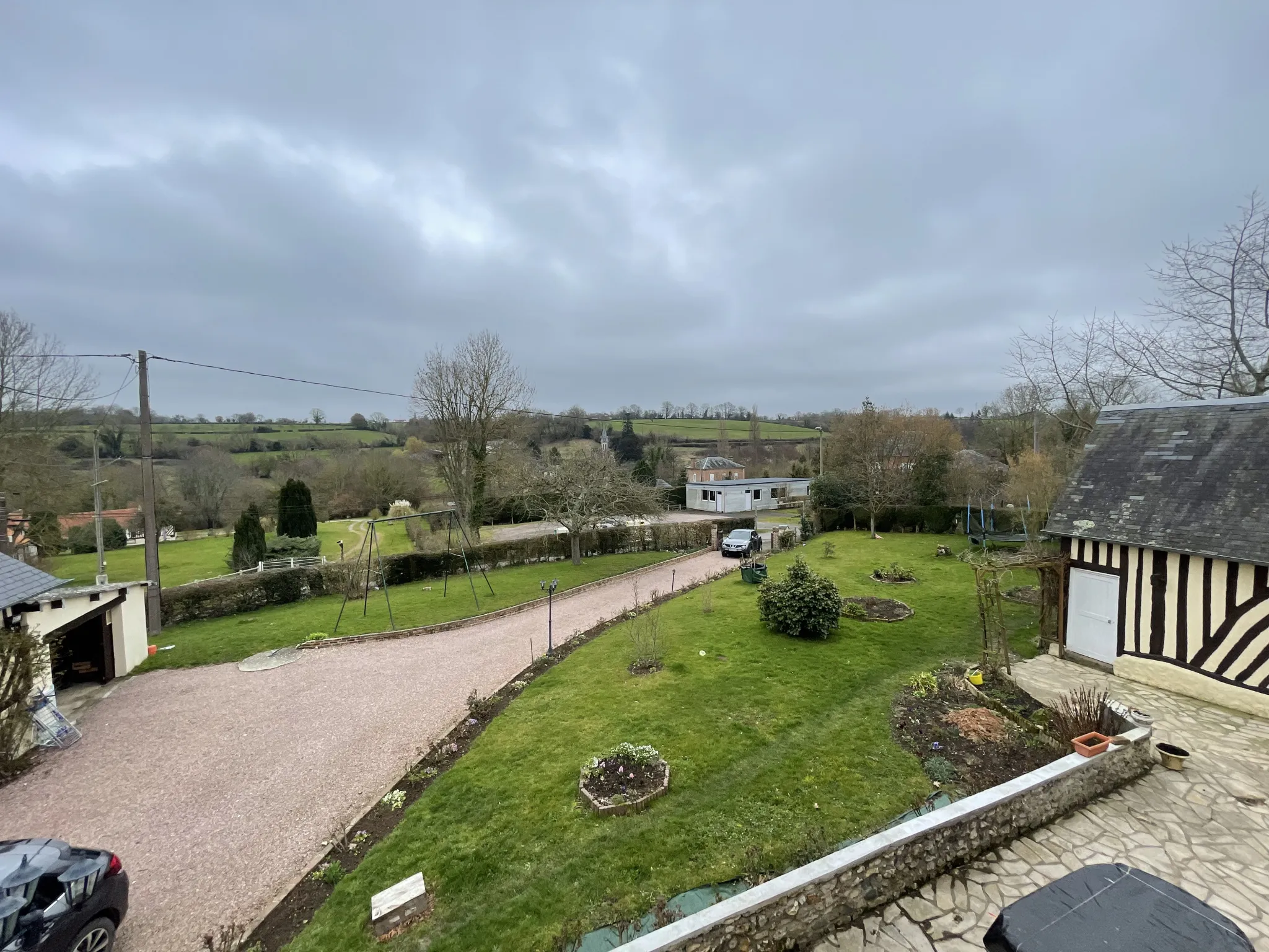 Propriété familiale de deux maisons à Montviette 