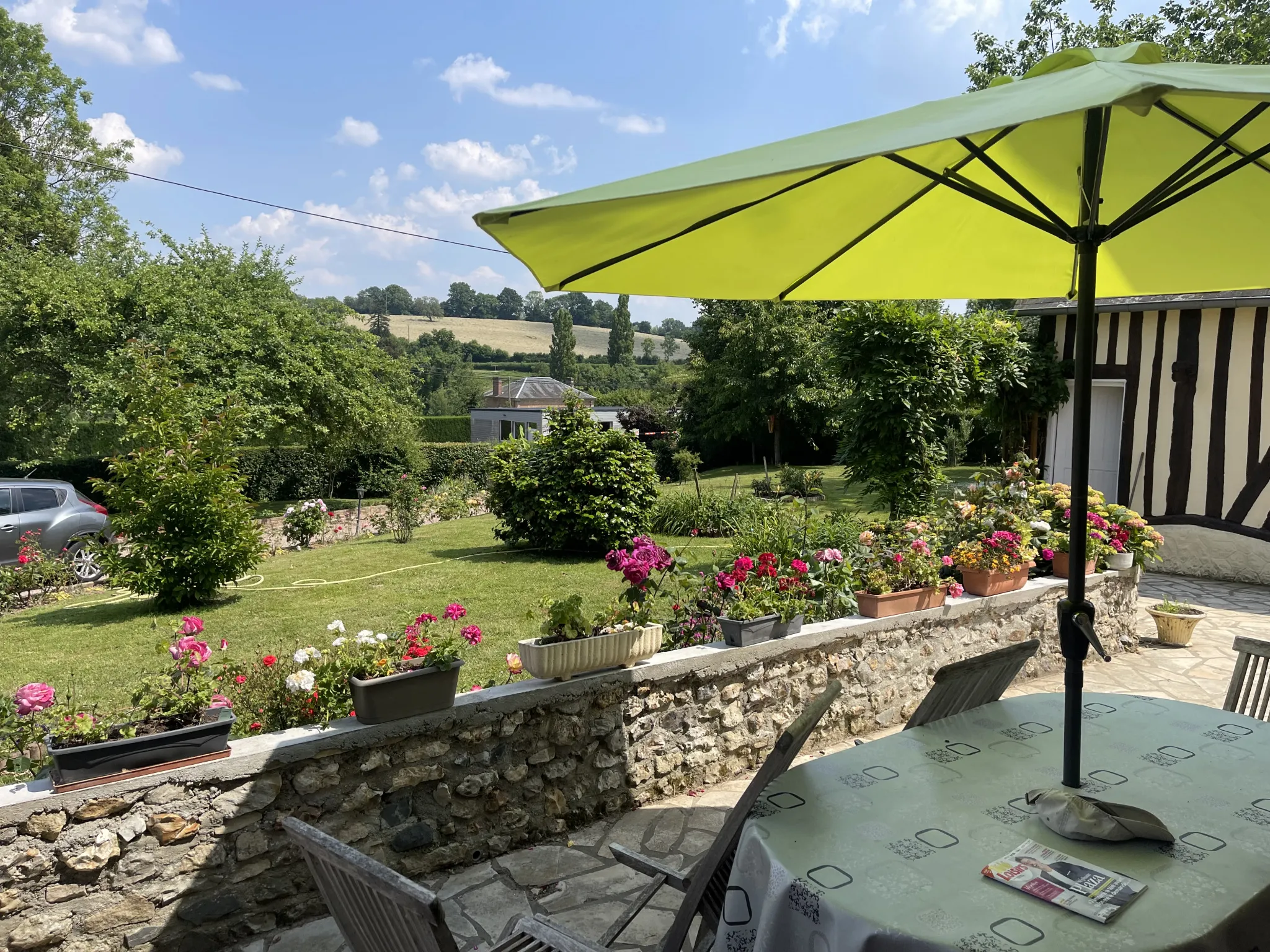 Propriété familiale de deux maisons à Montviette 