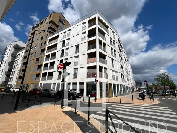 Appartement T2 de 40m2 avec Piscine en Rooftop à Bordeaux