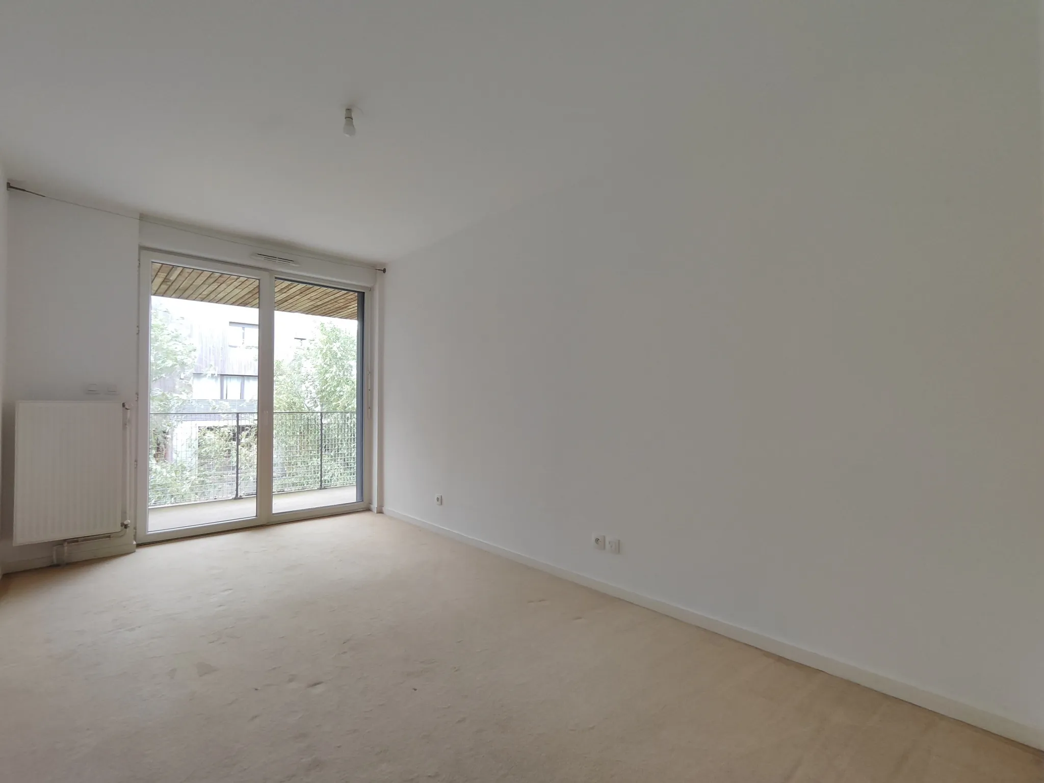 Appartement T4 à Lille avec 2 loggias et place de parking 