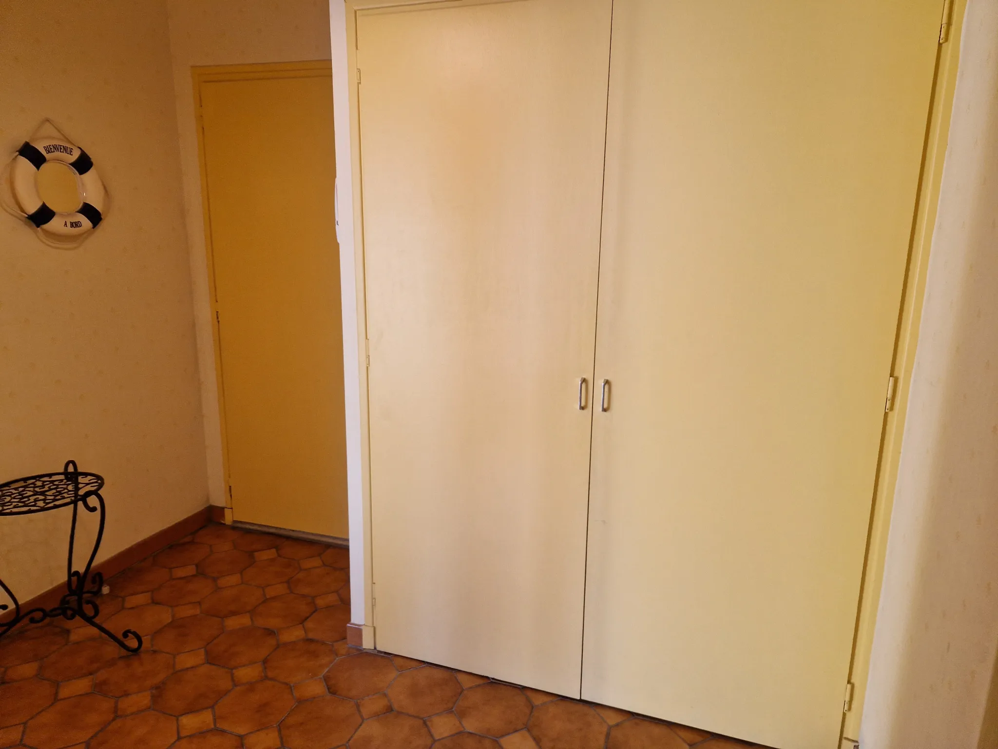 Appartement T2 à Port-Vendres avec parking et cave 