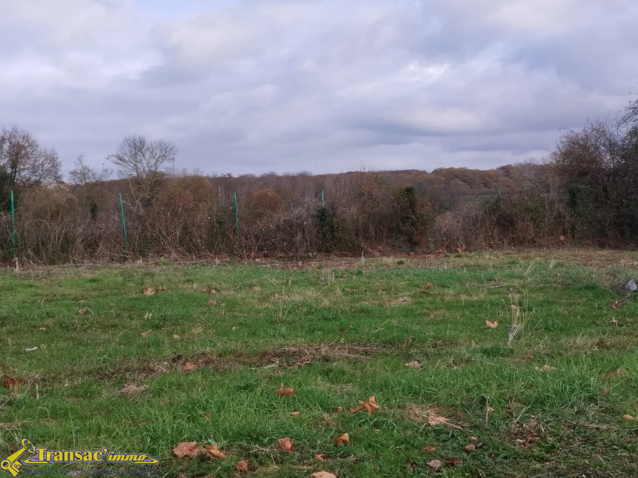 Terrain Constructible de 811m2 à Culhat Exposé Est/Ouest - Lot N°3 