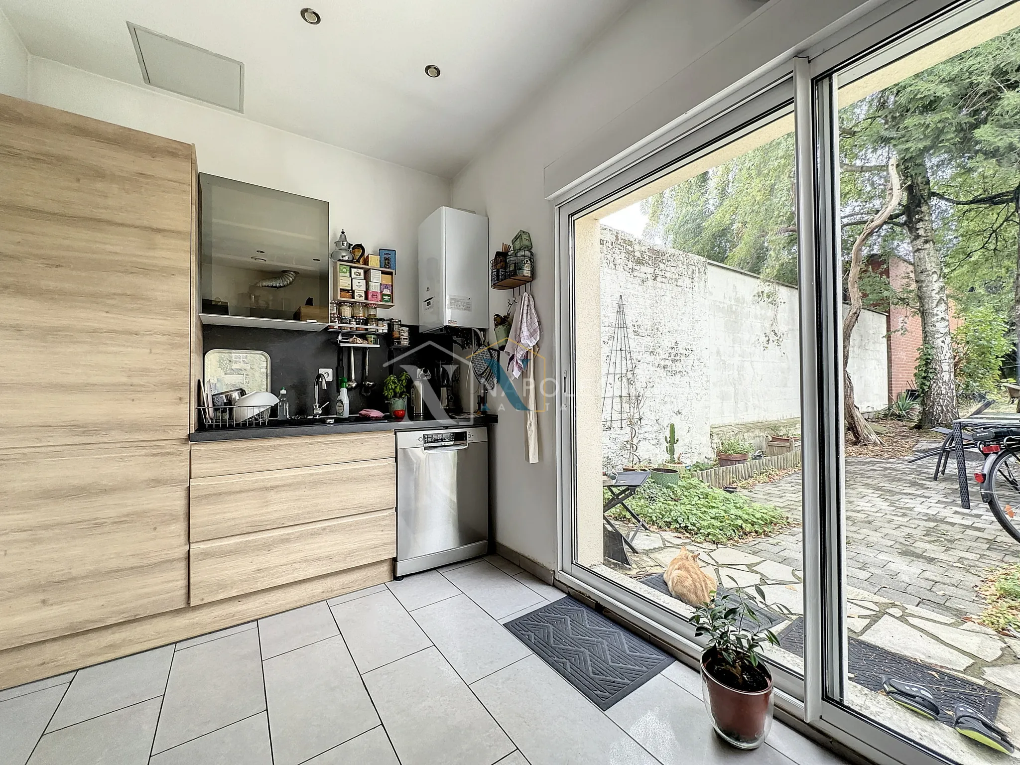 Maison 3 chambres avec un jardin de 200m2 à Lille 