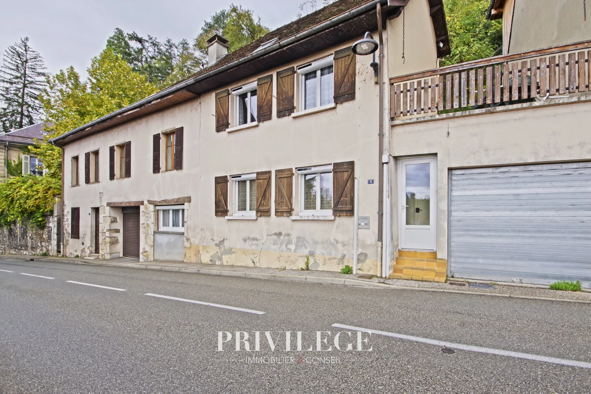 Maison de village à Pont de Beauvoisin en Savoie - 130m2 - 5 chambres 