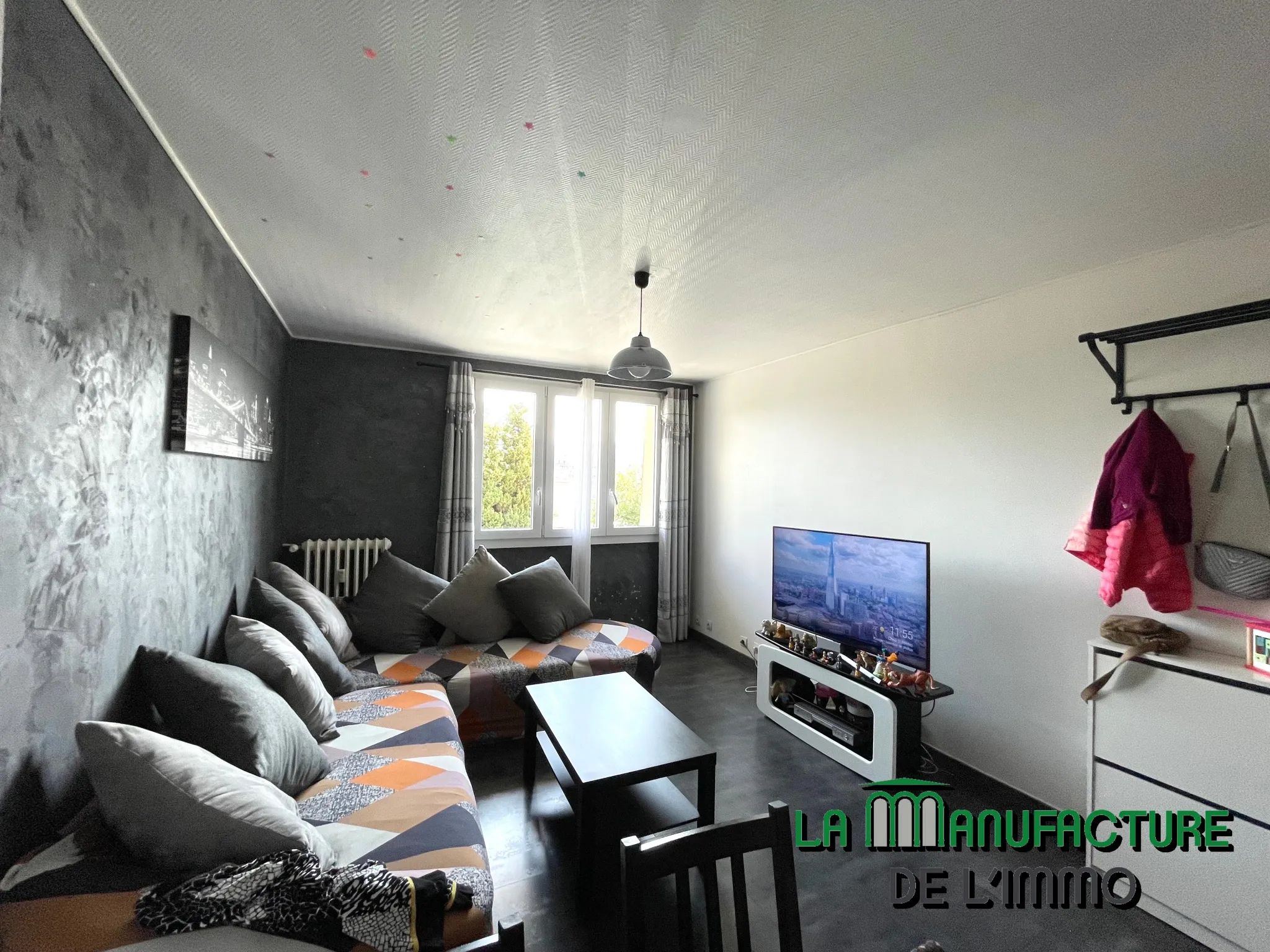 Appartement F3 traversant avec locataire en place - Cave - Centre 2/ Le Mont 