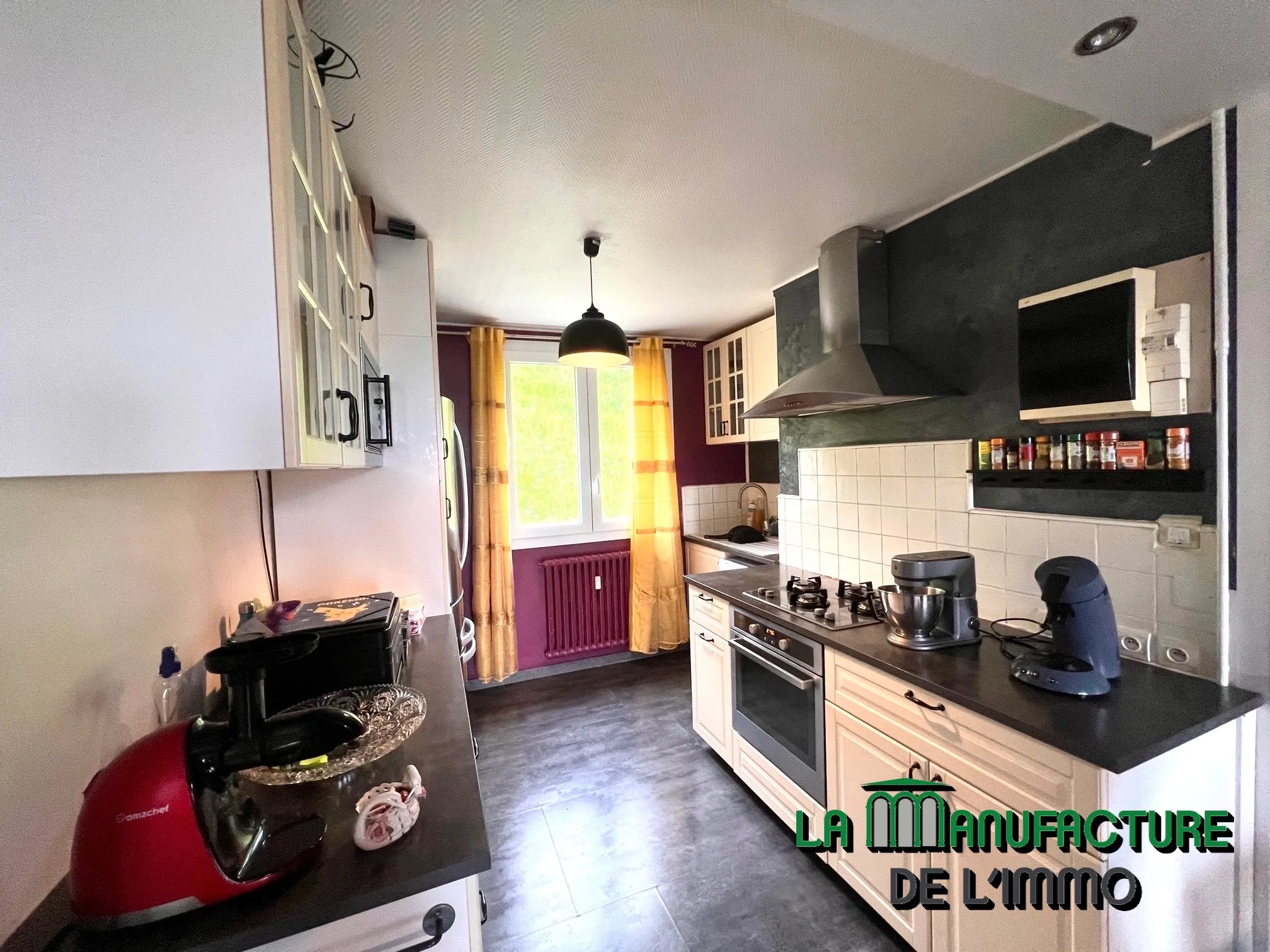 Appartement F3 traversant avec locataire en place - Cave - Centre 2/ Le Mont 