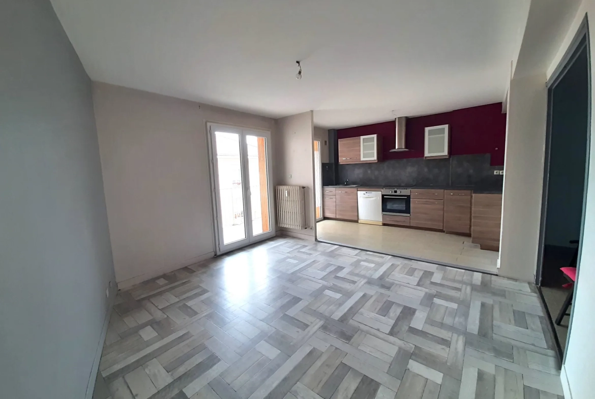 Appartement T2 de 50m2 avec 2 balcons à Saint-Etienne 