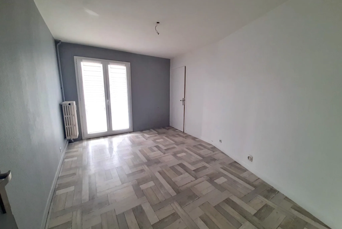 Appartement T2 de 50m2 avec 2 balcons à Saint-Etienne 