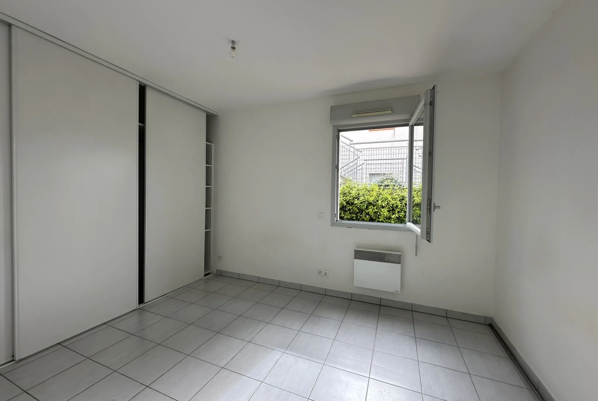 Appartement T2 à La Salvetat Saint Gilles 41.15 m2 