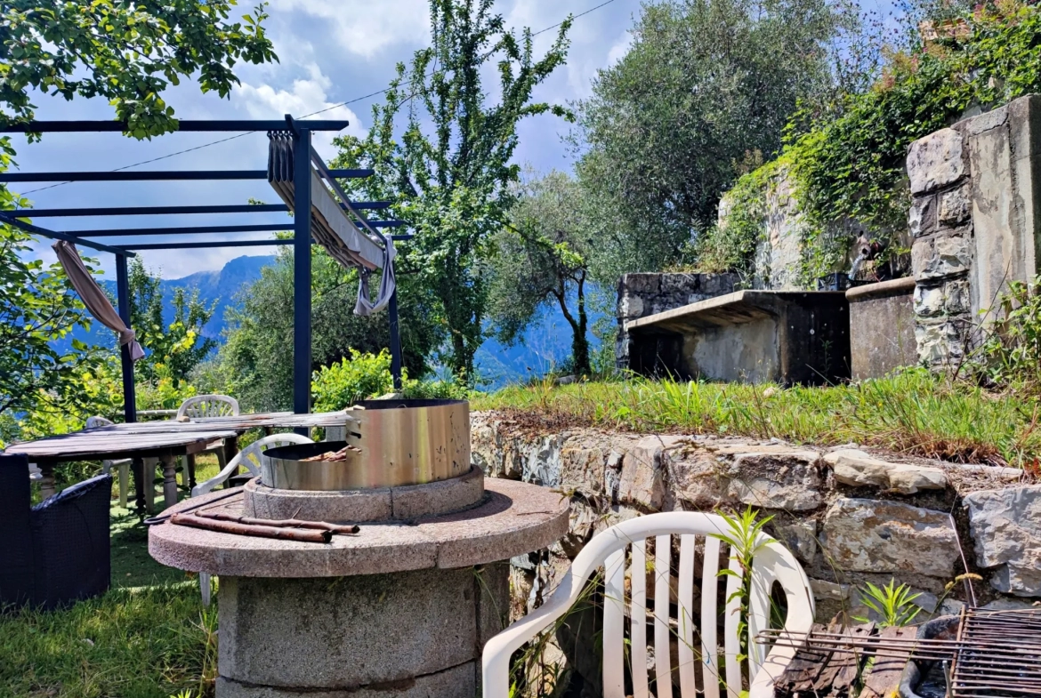 Propriété à Loda (Lantosque) avec vue panoramique sur la vallée 