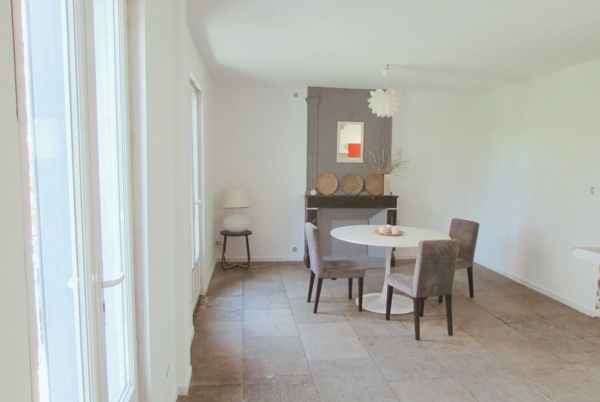 Appartement T3 avec balcon vue sur Vidourle 