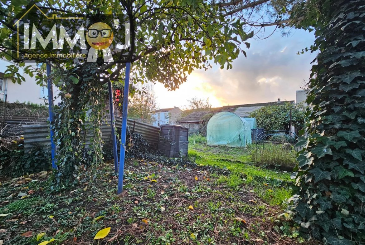 Maison lumineuse avec jardin à Neuves-Maisons 