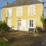 Maison de distribution bourgeoise à Magny avec 3 chambres