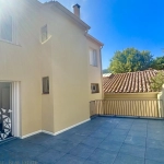 Appartement rénové avec grande terrasse à Port-Vendres