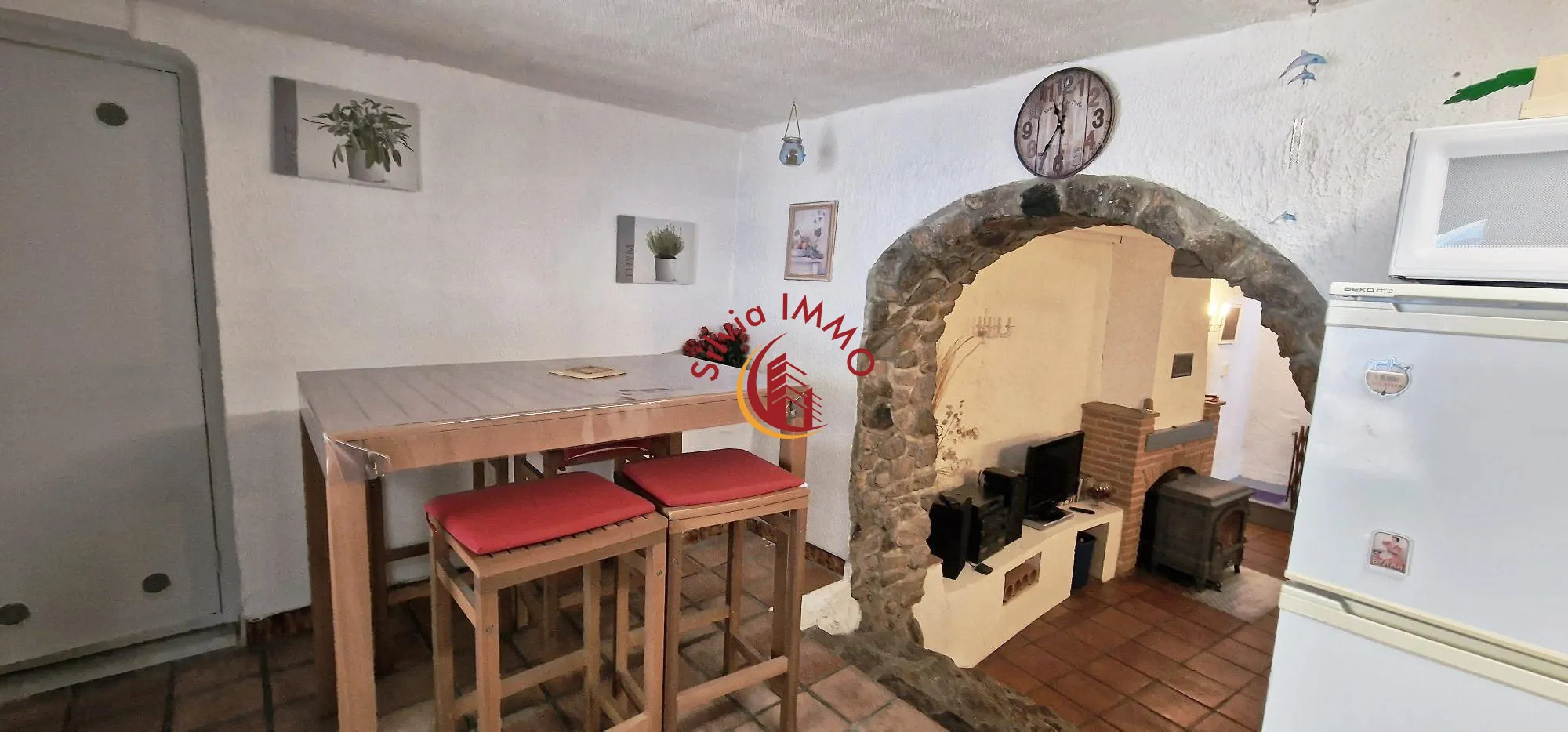 Maison de village à Paziols : 4 pièces, terrasse et vue agréable 