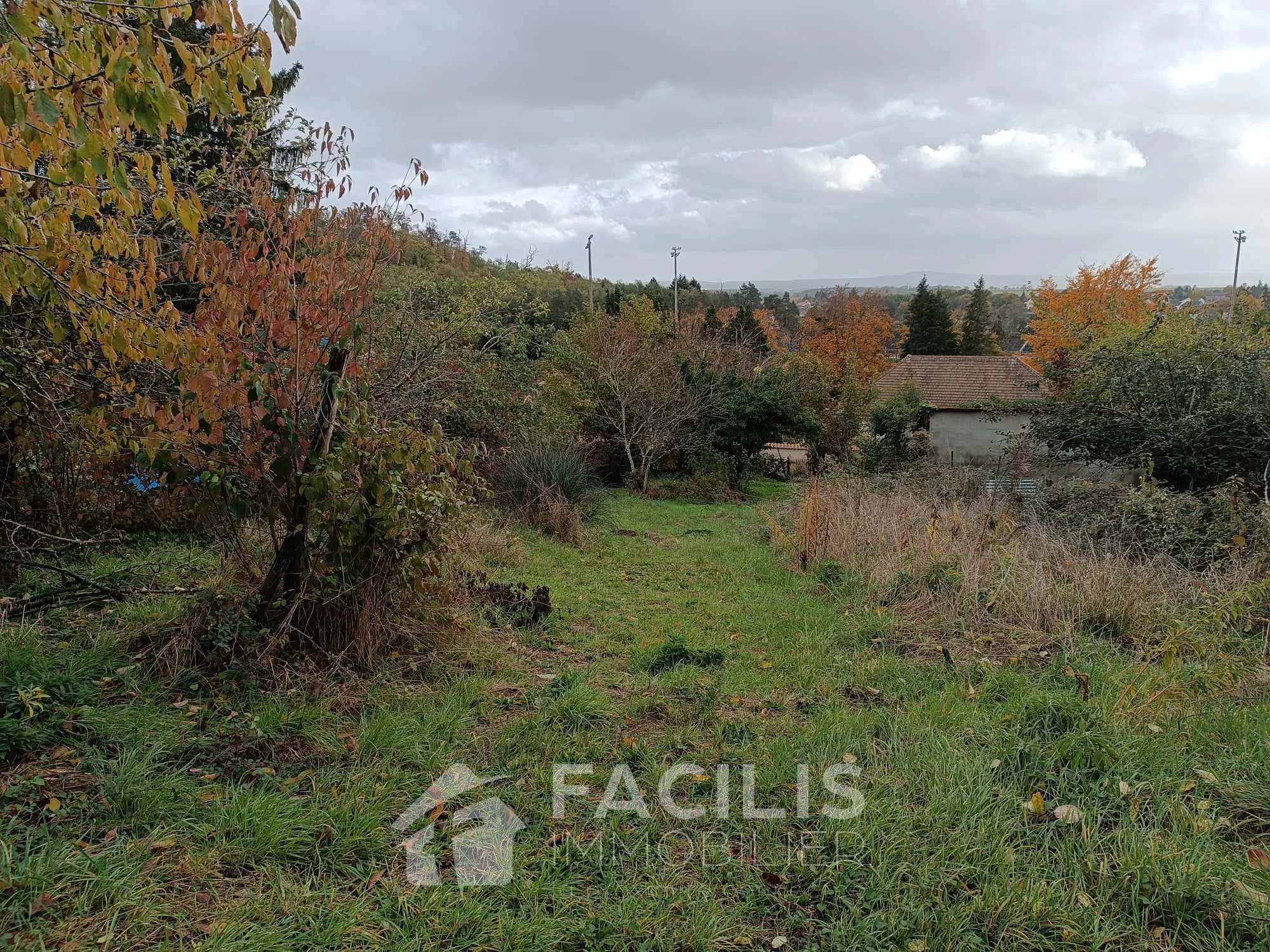 Terrain constructible de 791 m2 à vendre sur Le Creusot 