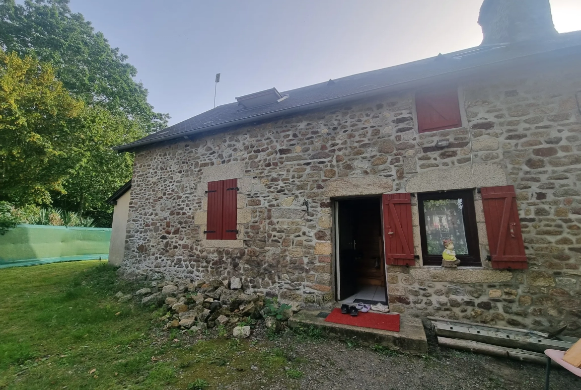 Family House with Garden in Saint Denis sur Sarthon 