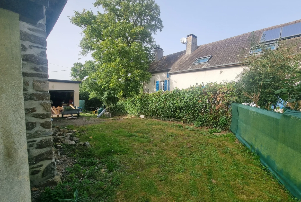 Family House with Garden in Saint Denis sur Sarthon 