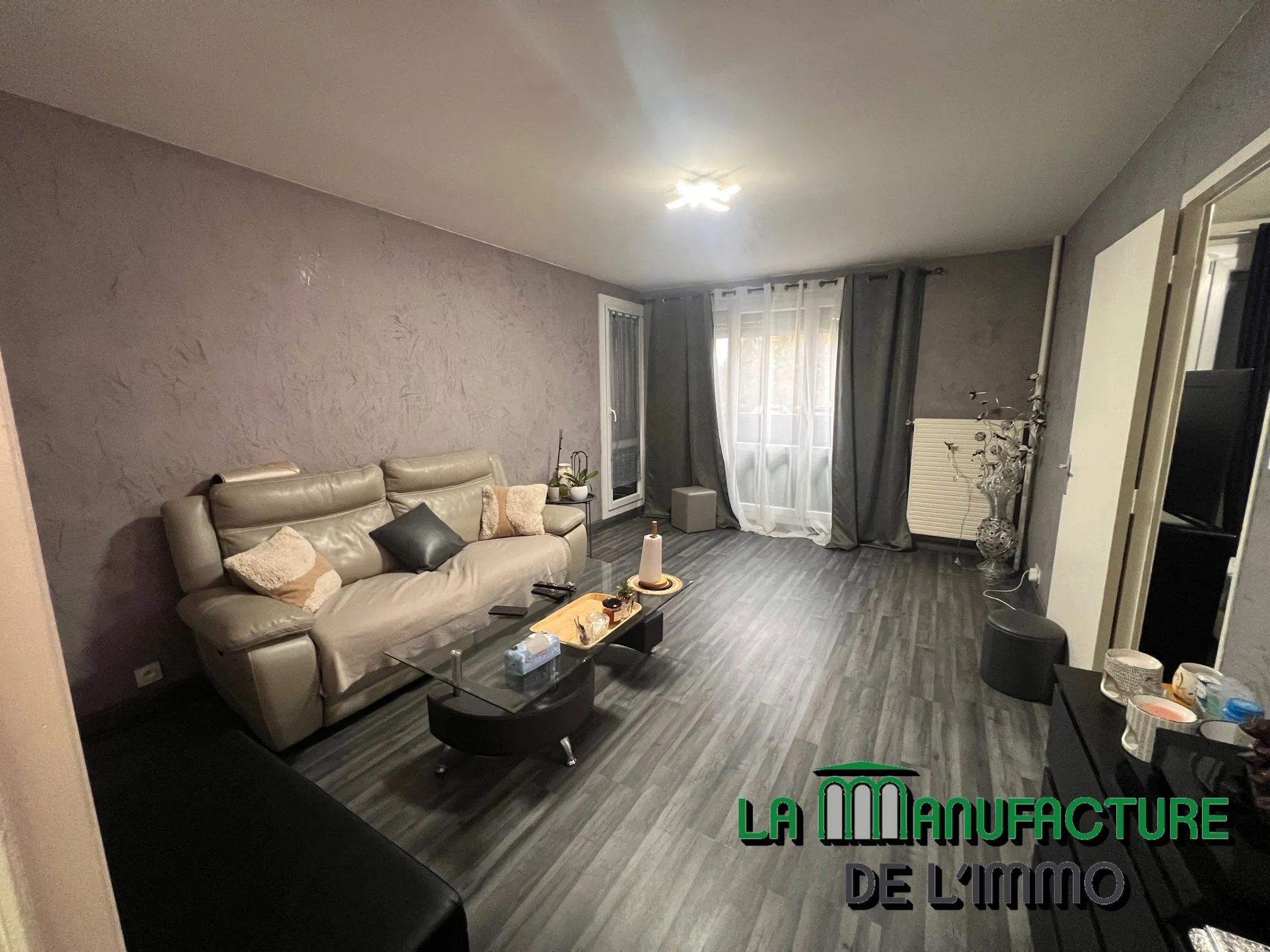 SAINT-ETIENNE / LA COTONNE - F2 Apartment with Tenants - 54,900€ 