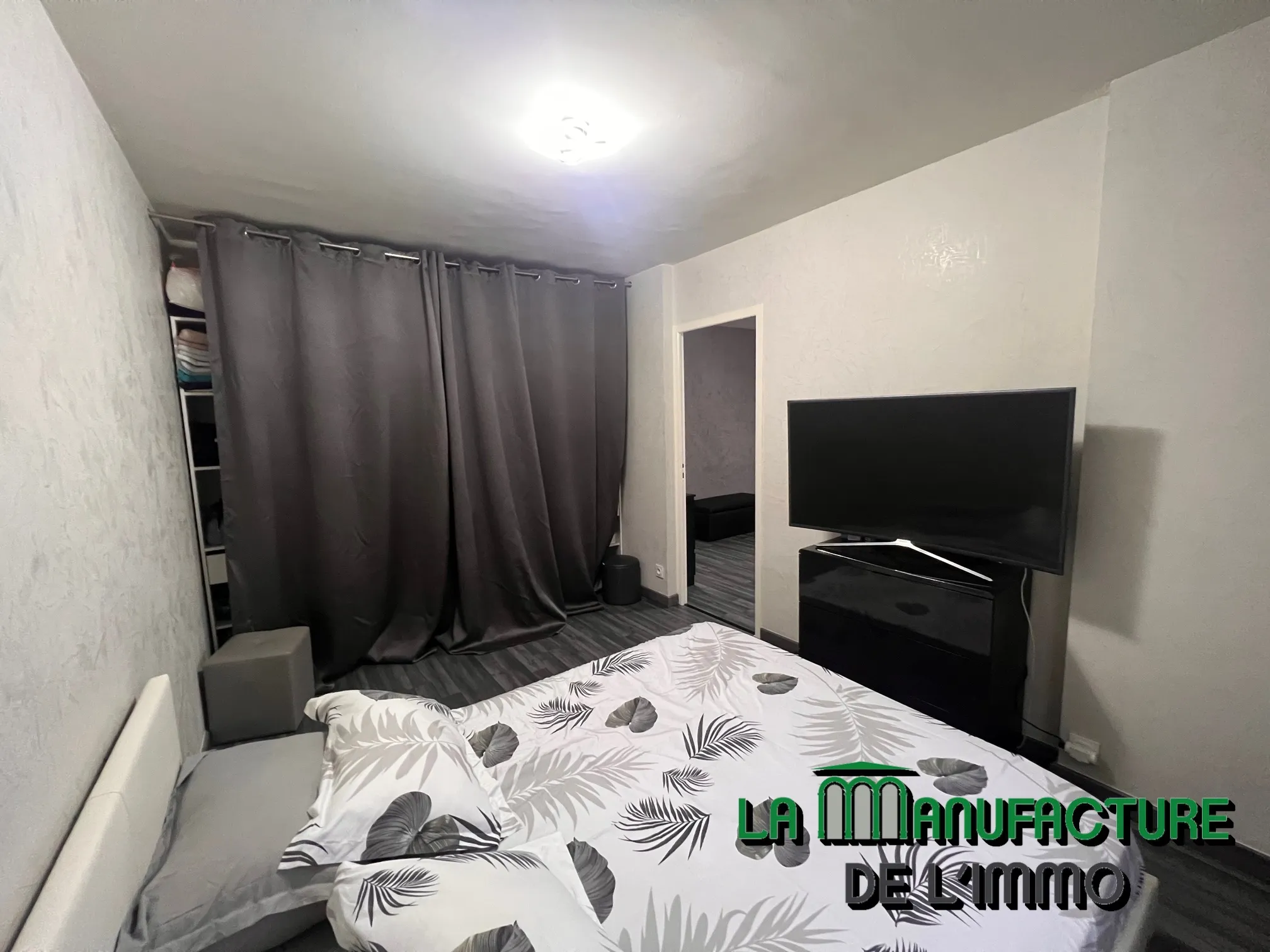 SAINT-ETIENNE / LA COTONNE - F2 Apartment with Tenants - 54,900€ 