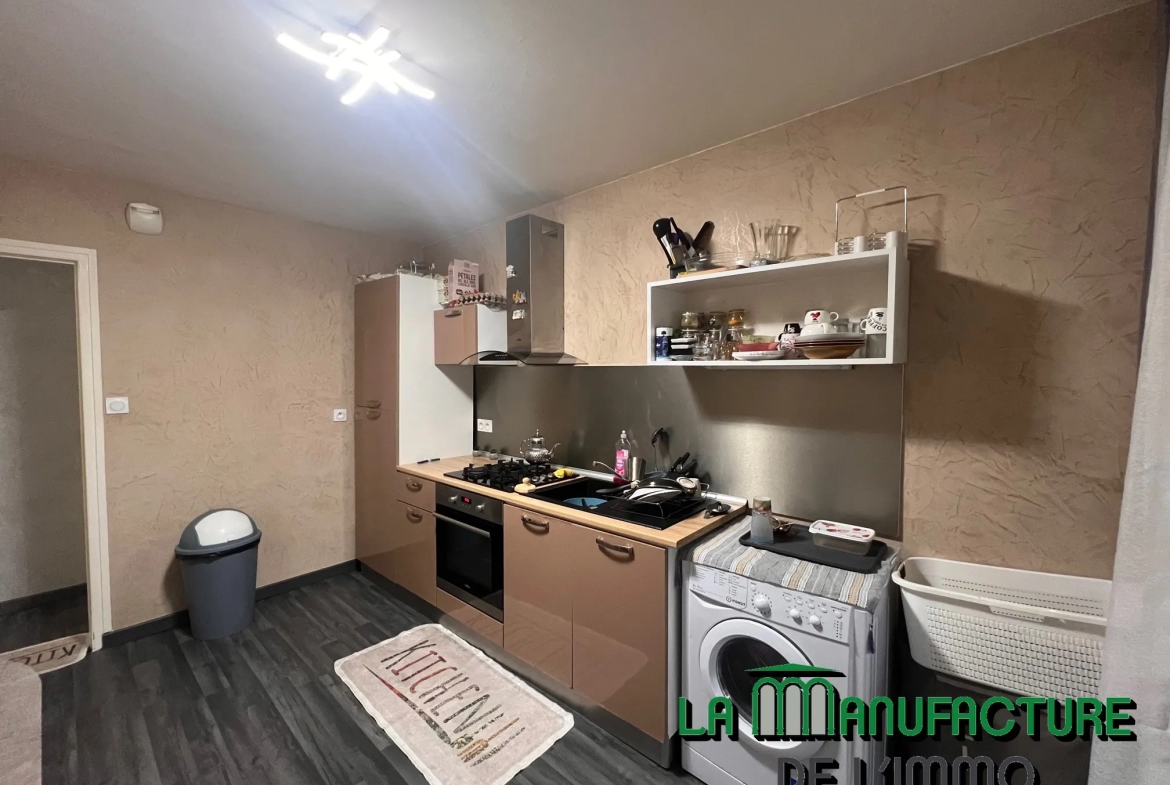 SAINT-ETIENNE / LA COTONNE - F2 Apartment with Tenants - 54,900€ 