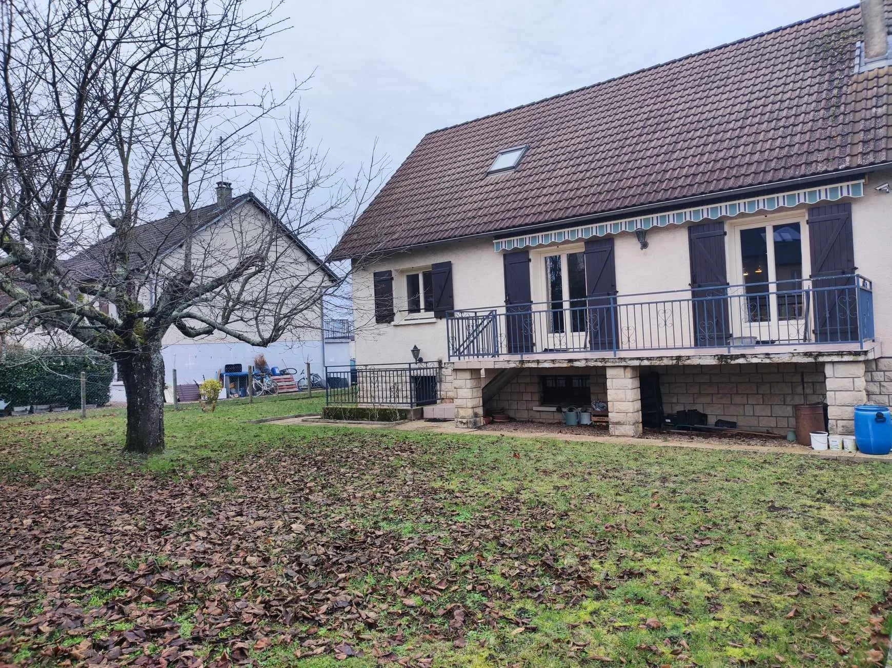 Belle maison de ville à Nevers avec 4 chambres 