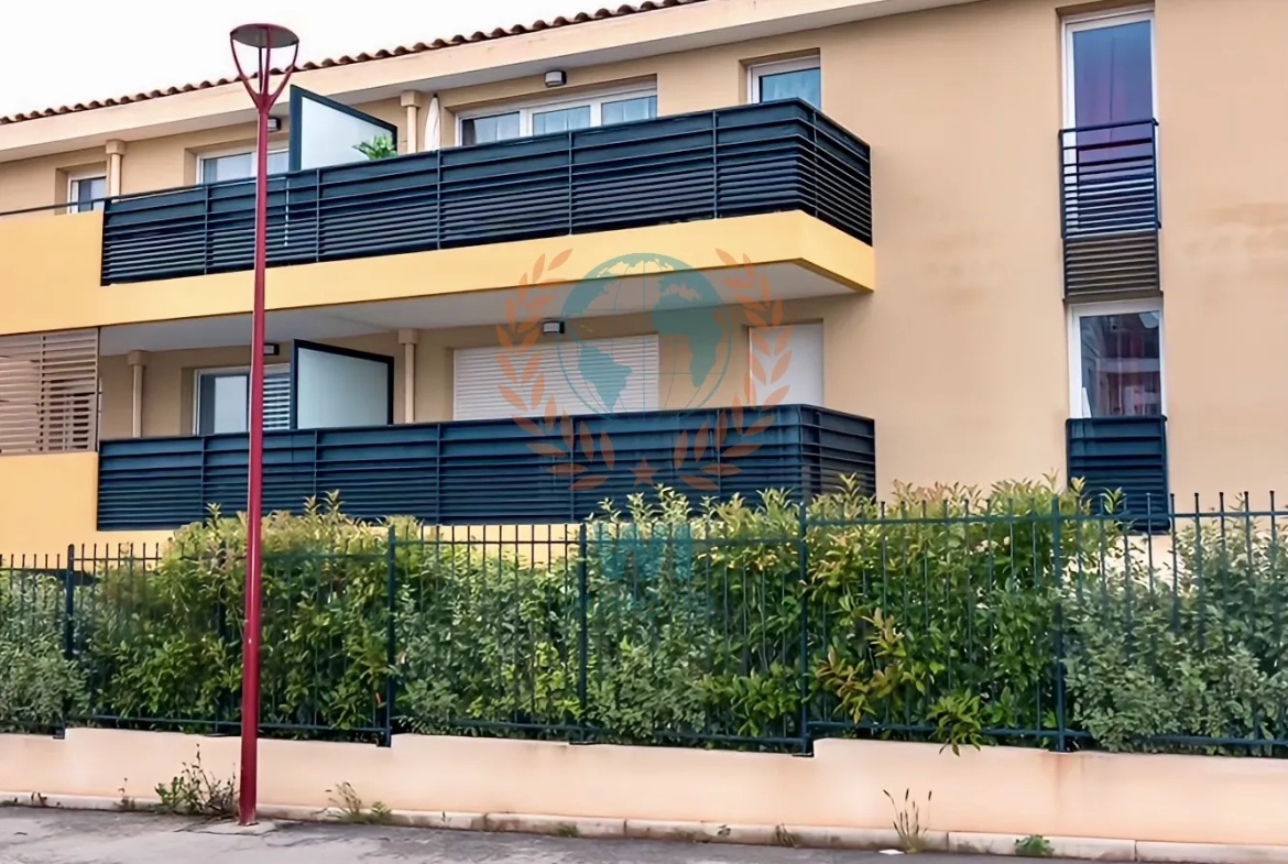 Appartement lumineux avec terrasse et parking à Les arcs sur argens 