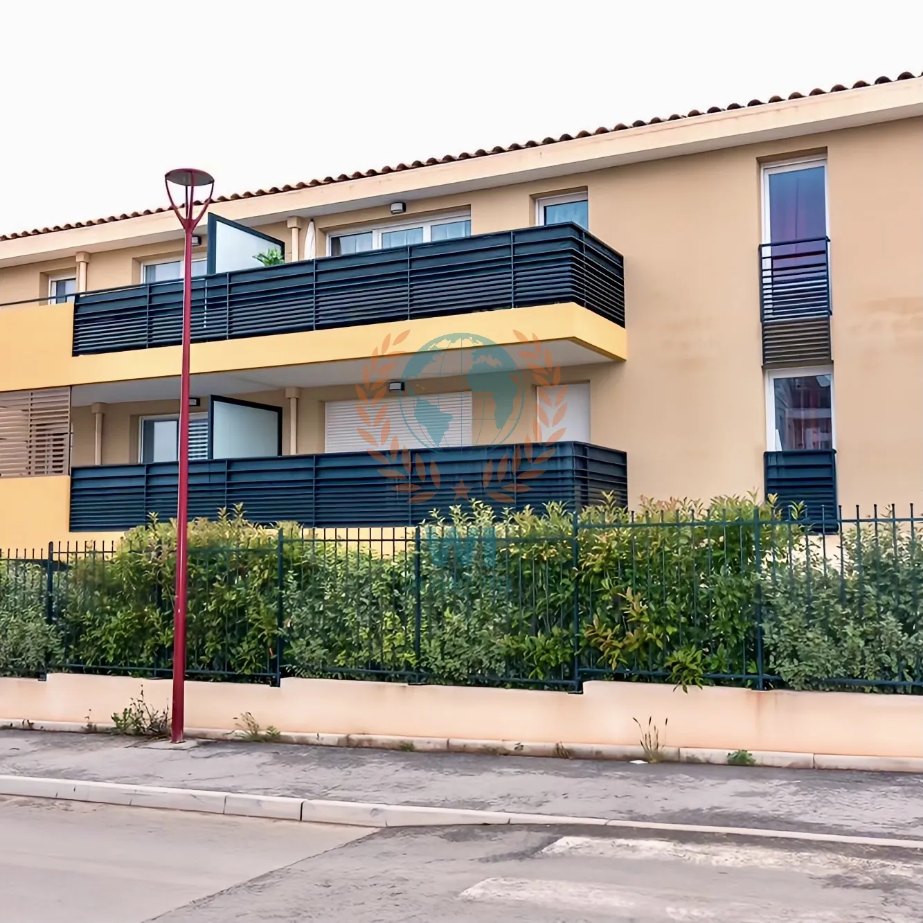 Appartement lumineux avec terrasse et parking à Les arcs sur argens 