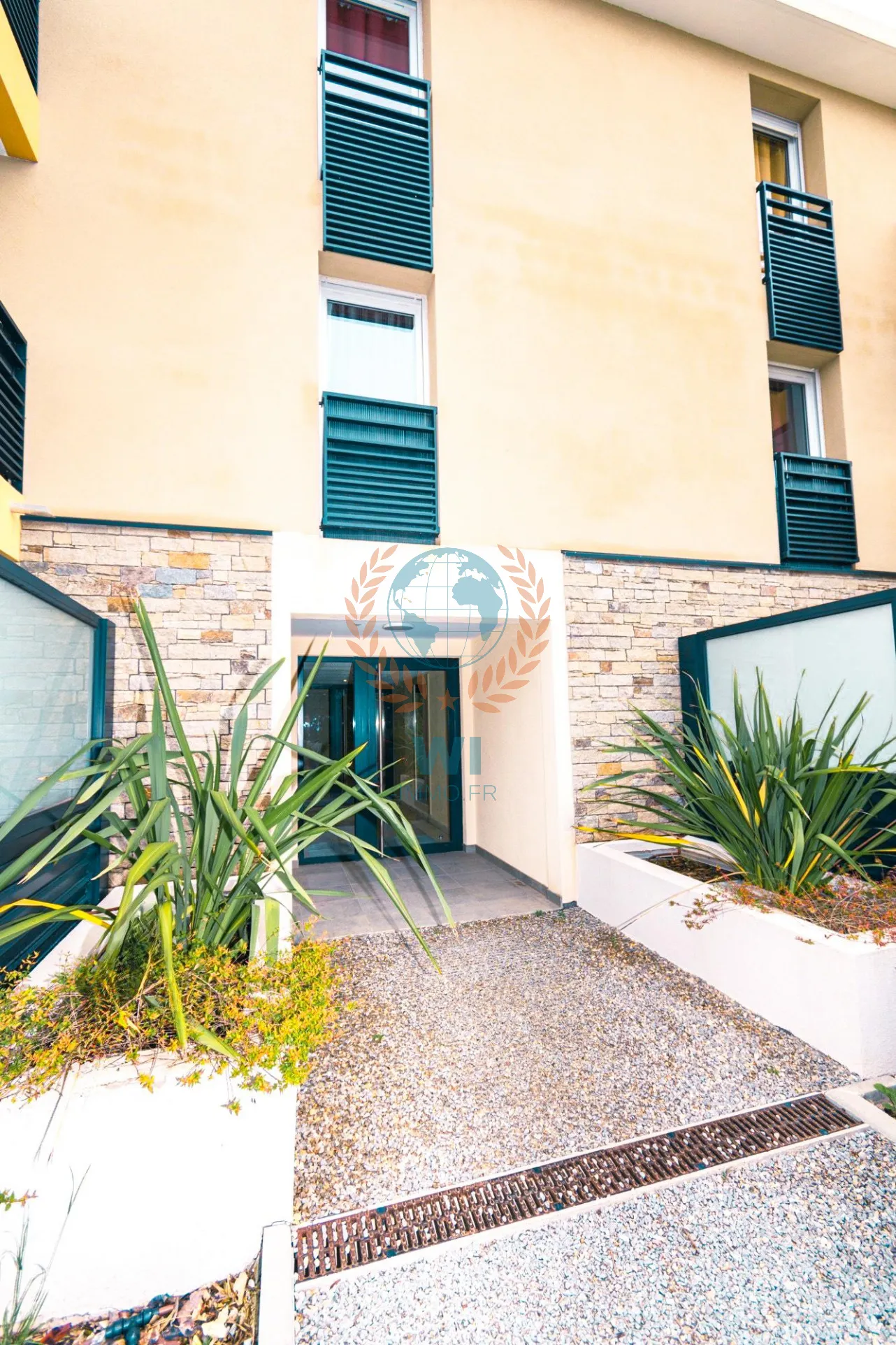 Appartement lumineux avec terrasse et parking à Les arcs sur argens 