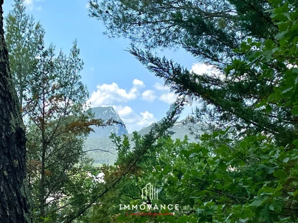 Terrain à bâtir avec vue sur le Pic Saint Loup