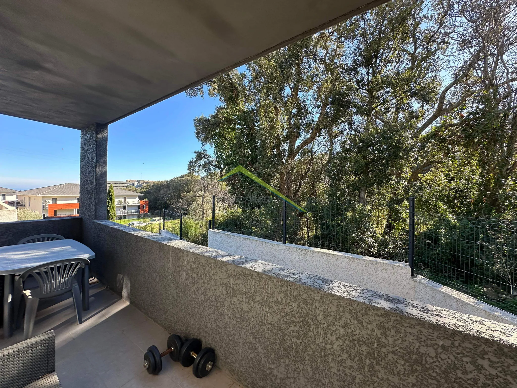 Appartement T2 à Bastia avec terrasse et parking 