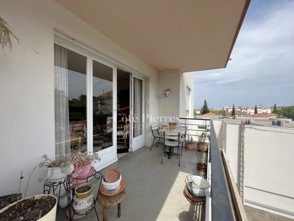 Appartement T3bis lumineux avec balcon à Nîmes