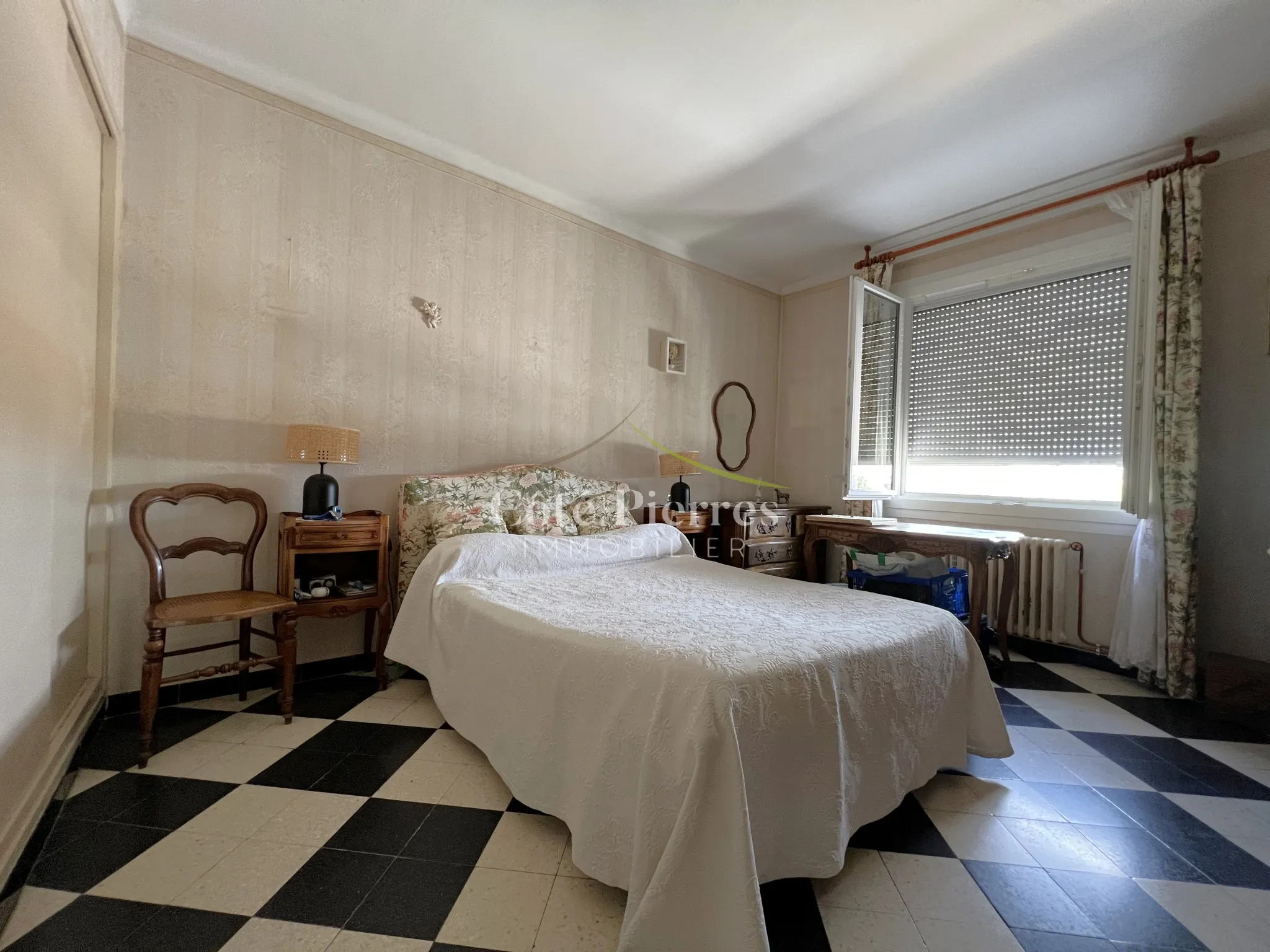 Appartement T3bis lumineux avec balcon à Nîmes 