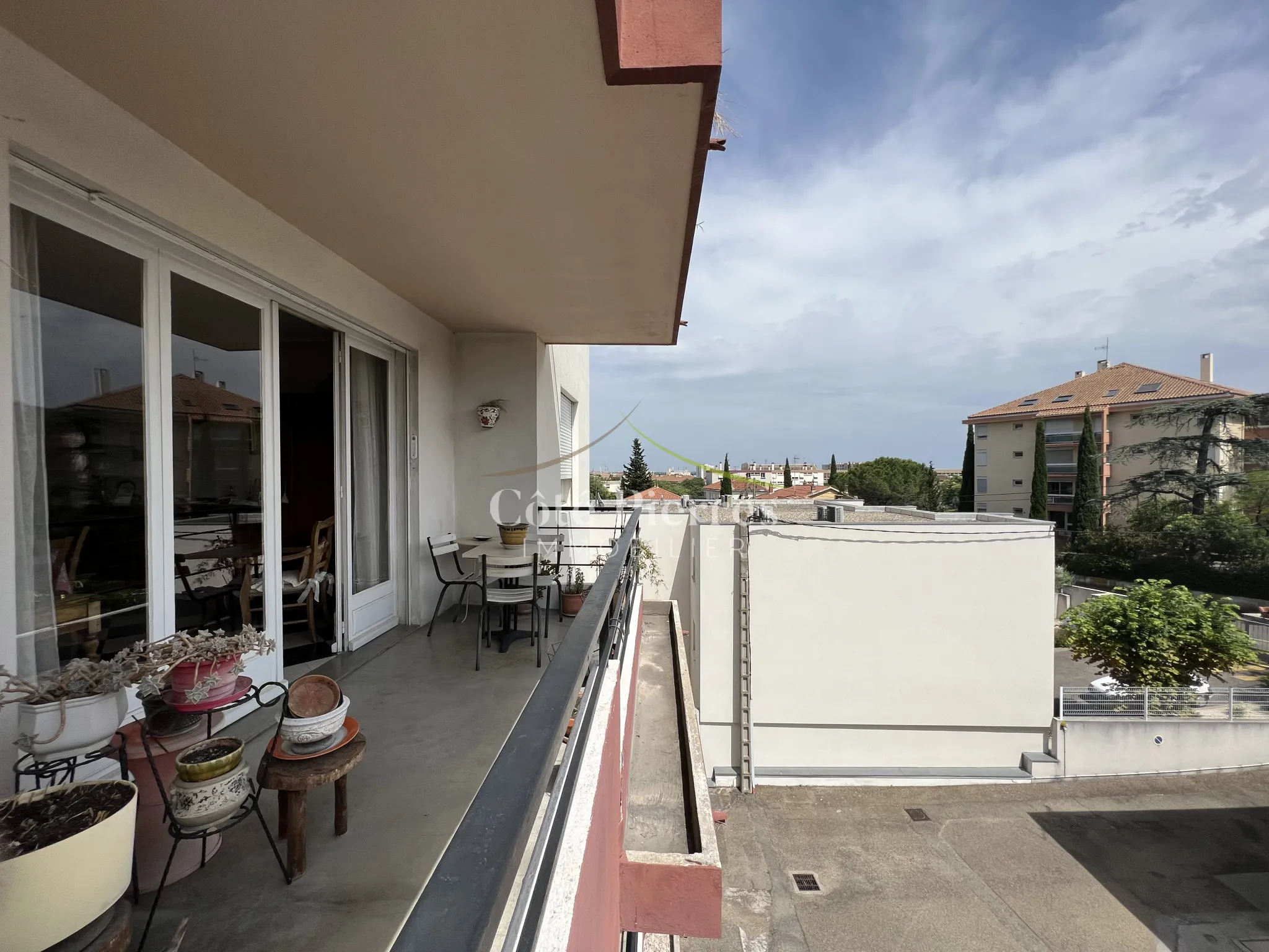 Appartement T3bis lumineux avec balcon à Nîmes 