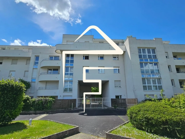 Appartement T3/T4 à Nantes avec terrasse et double garage