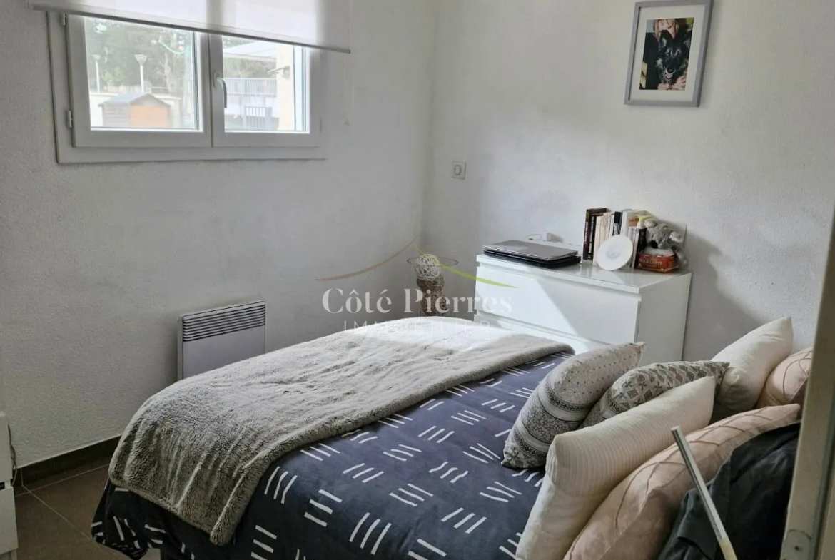 Belle Maison à Nîmes avec Chambre Climatisée et Garage 