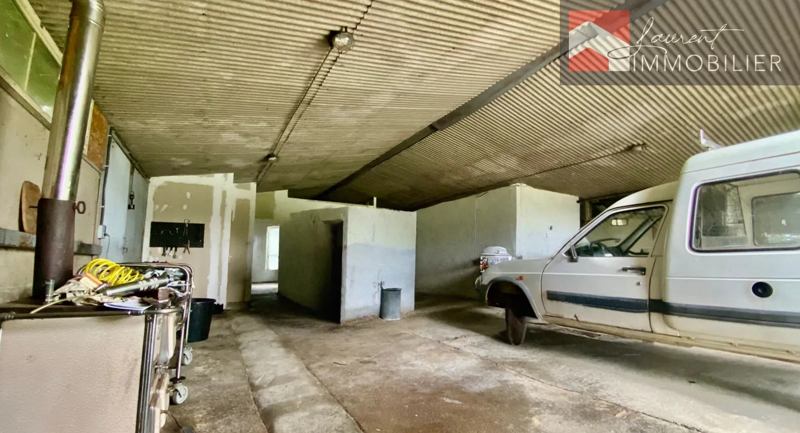 Ancienne ferme lumineuse avec 4 chambres à Simandre 