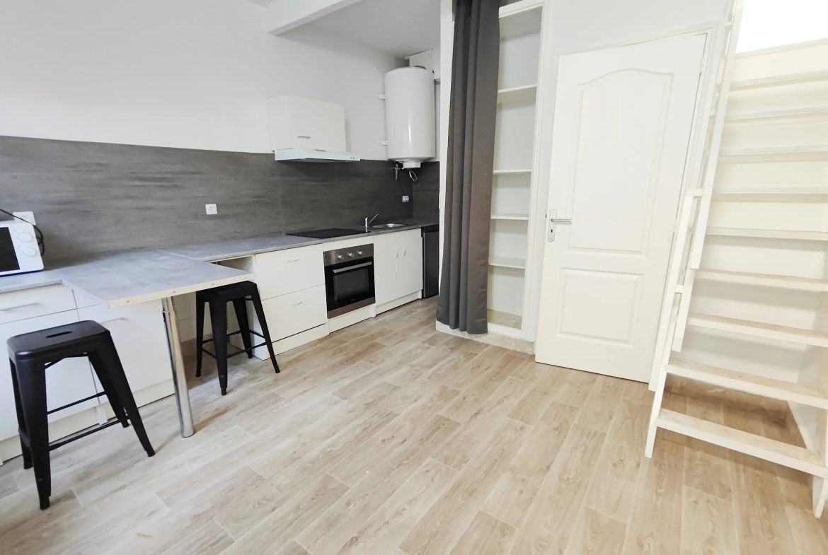 Maison de courée à Lille avec chambre en mezzanine 