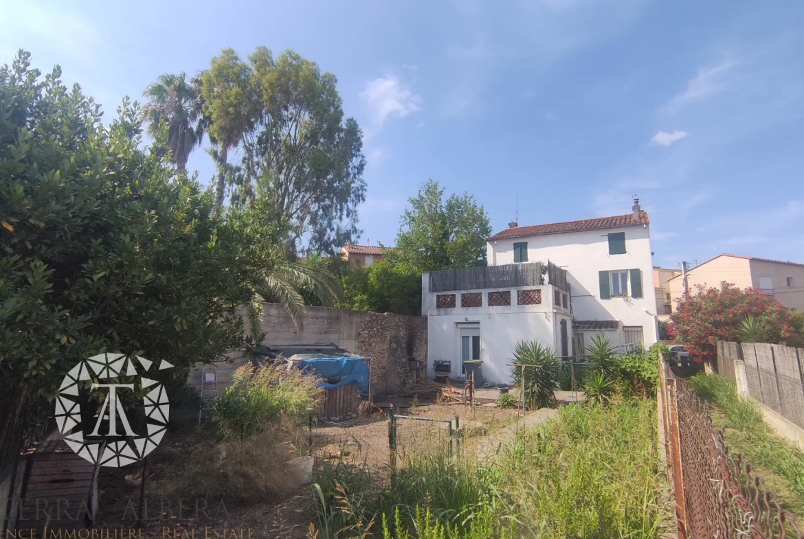 Immeuble de rapport 205m² hab. St Genis des Fontaines 66740 