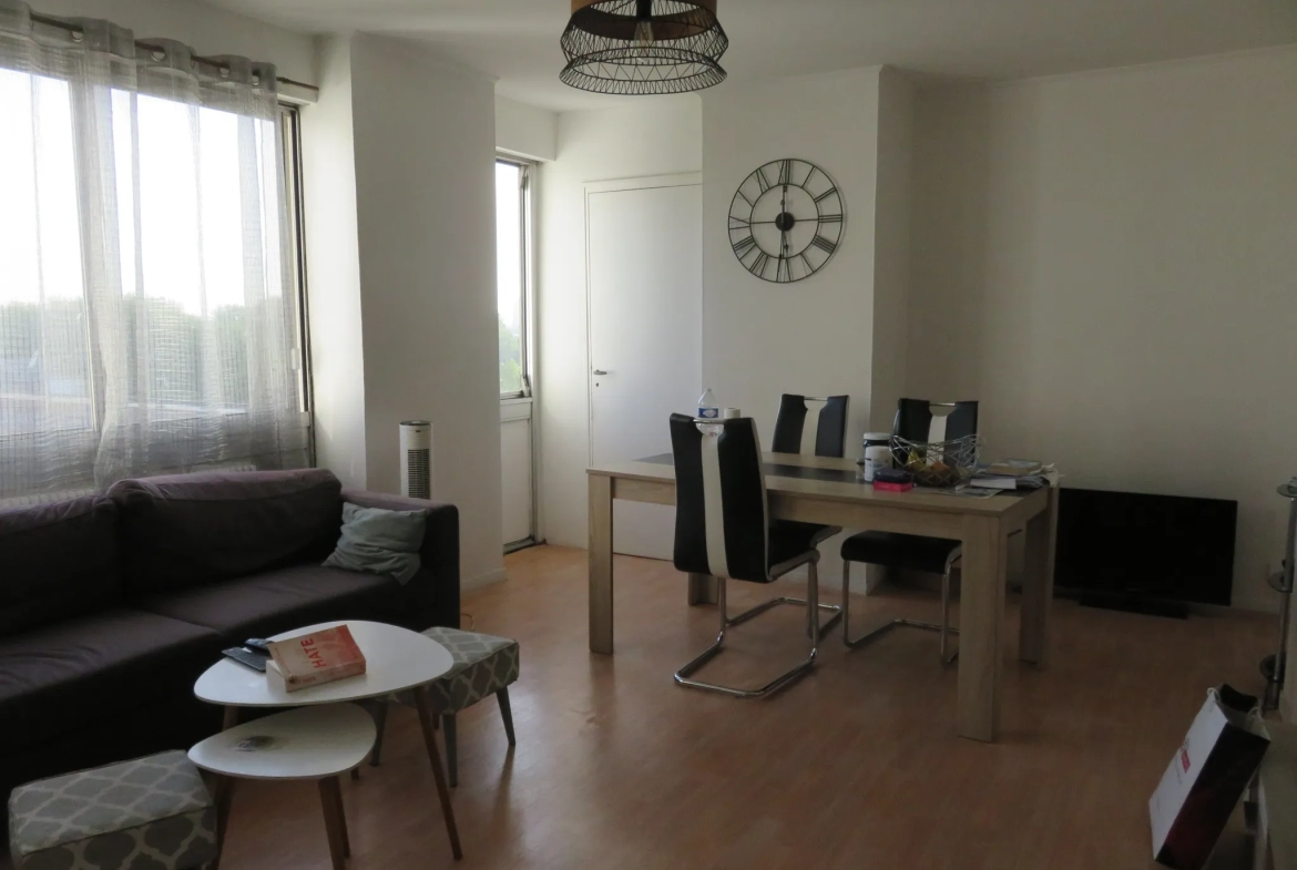 Appartement F3 à Dunkerque avec Terrasse et Parking 