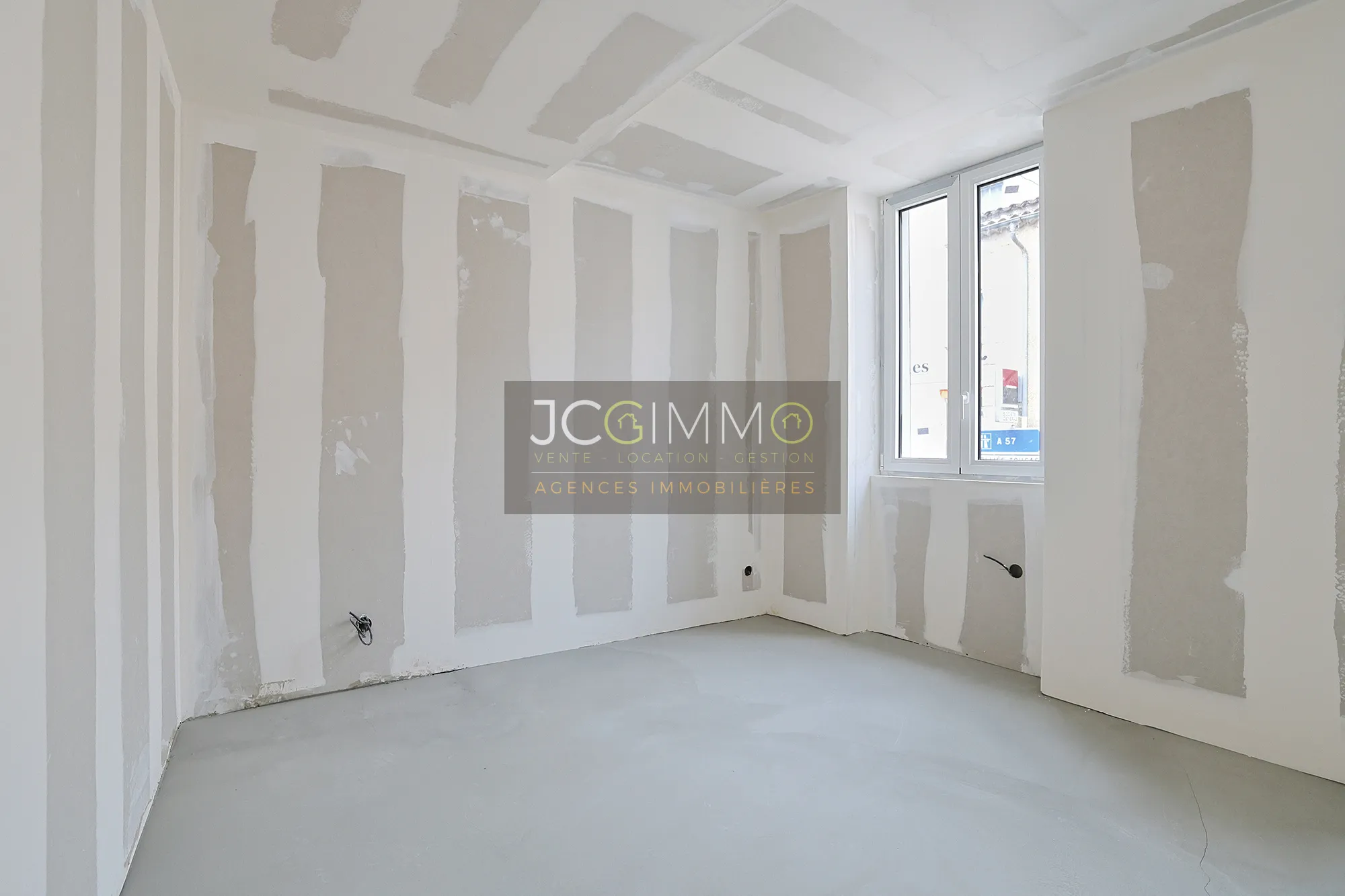 Appartement T3 de 83m² au Centre-Ville de Sollies Pont 