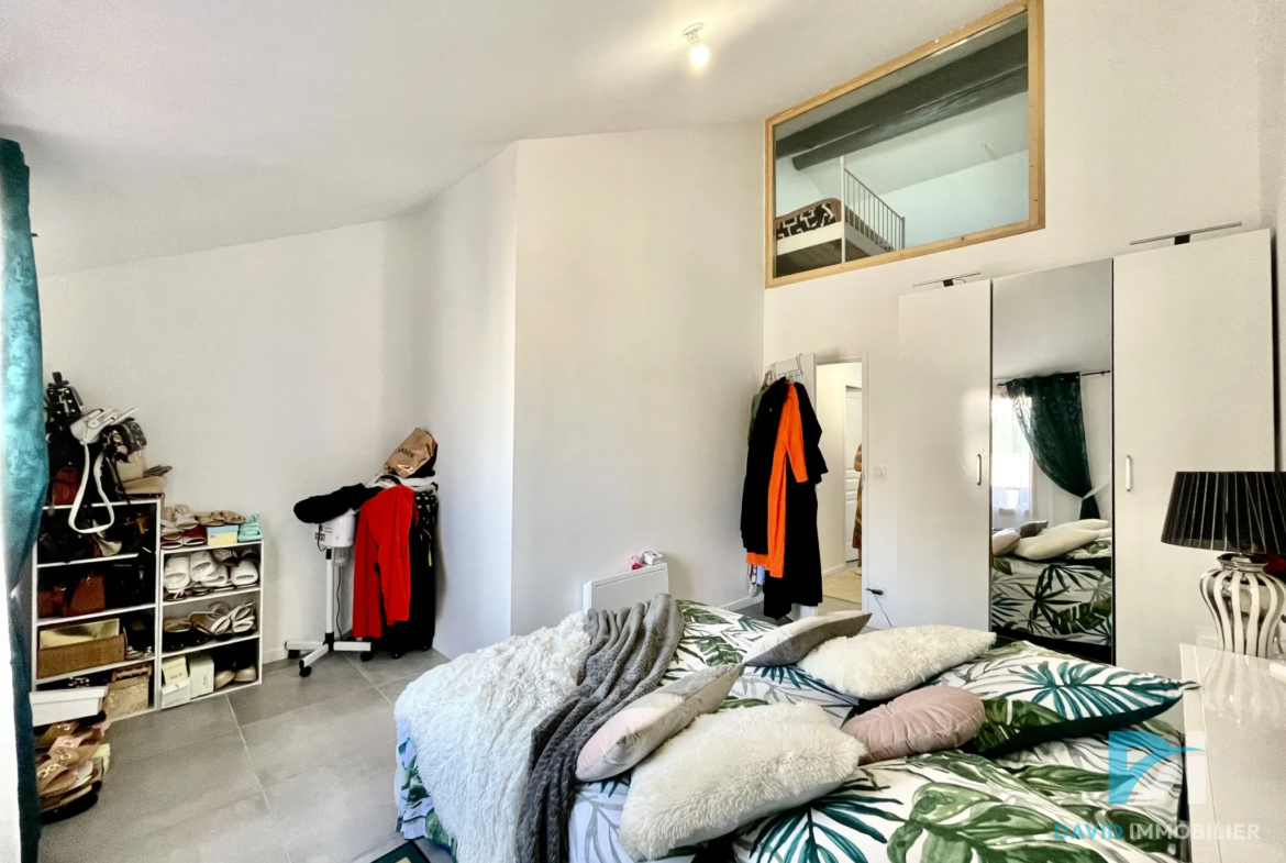 Appartement Duplex T4 85 m2 Rénové à Béziers 