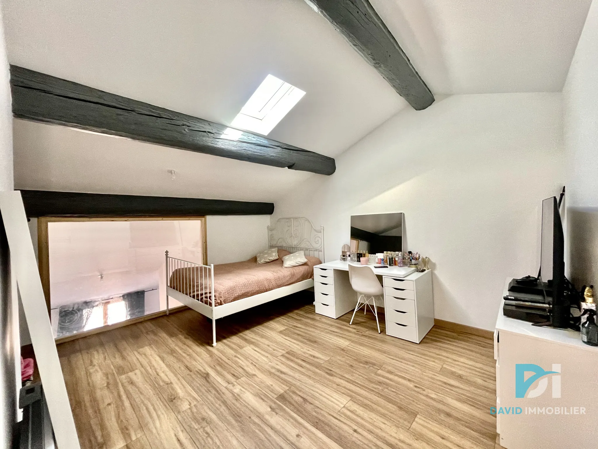 Appartement Duplex T4 85 m2 Rénové à Béziers 