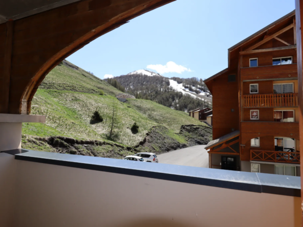 Appartement 2 chambres avec piscine à La Foux d'Allos