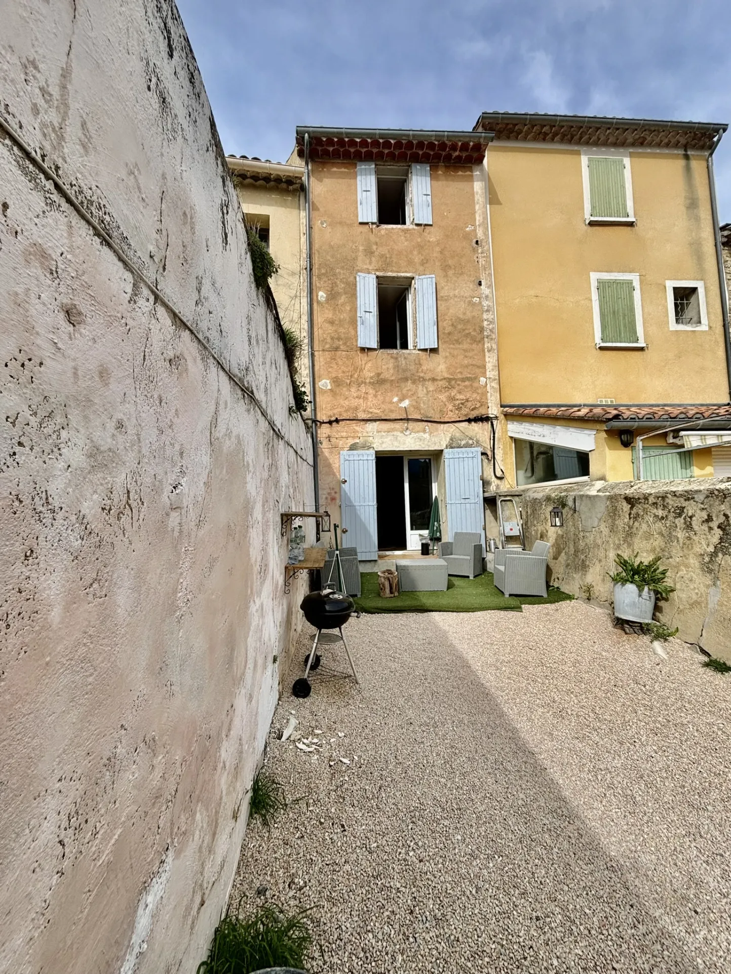 Maison de village avec extérieurs à Malaucène 