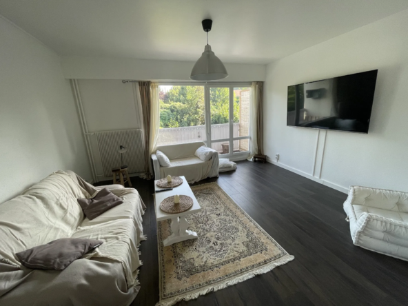 Appartement T2 rénové avec vue dégagée à Montbeliard