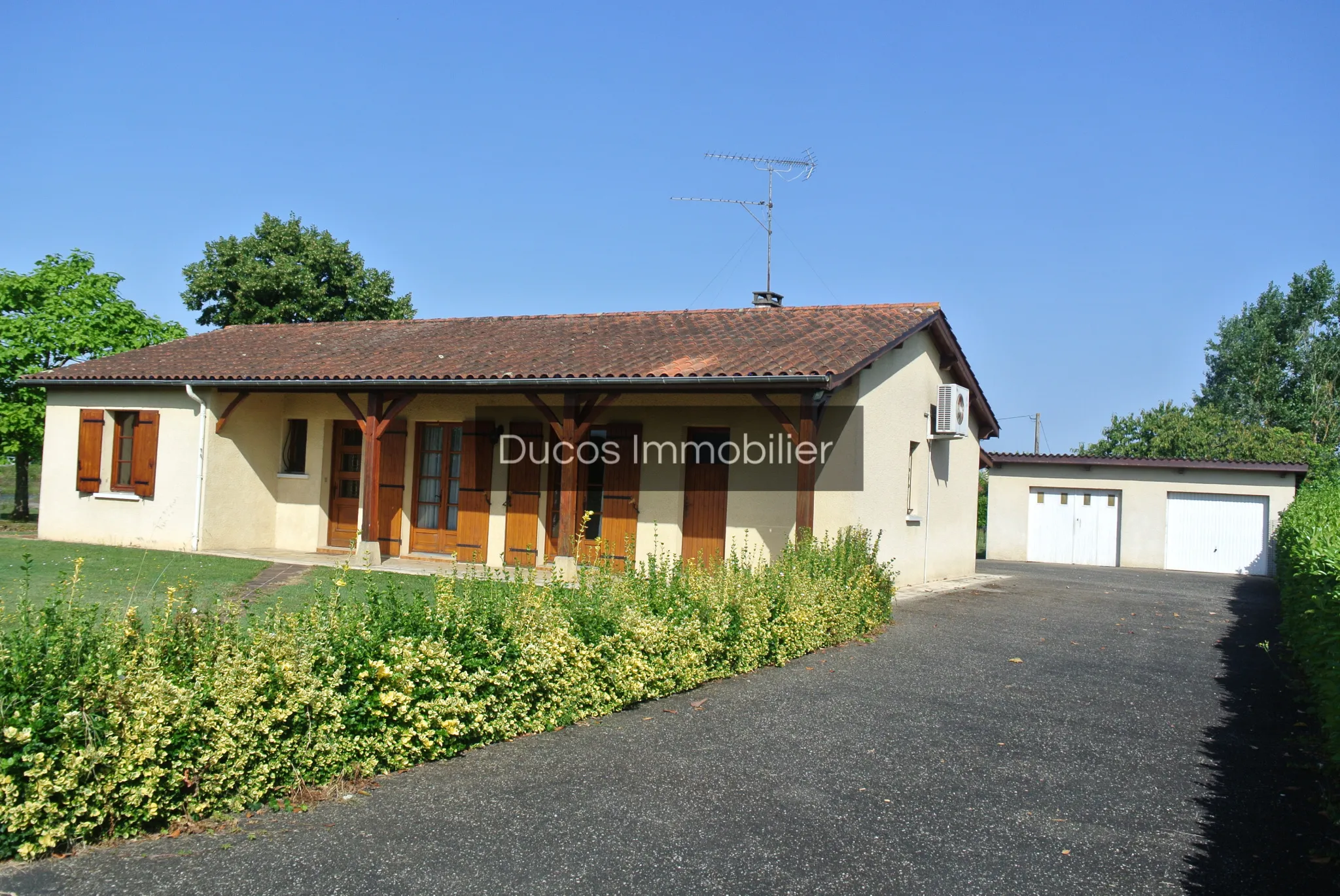 Maison de plain pied proche de Marmande avec 2 chambres 