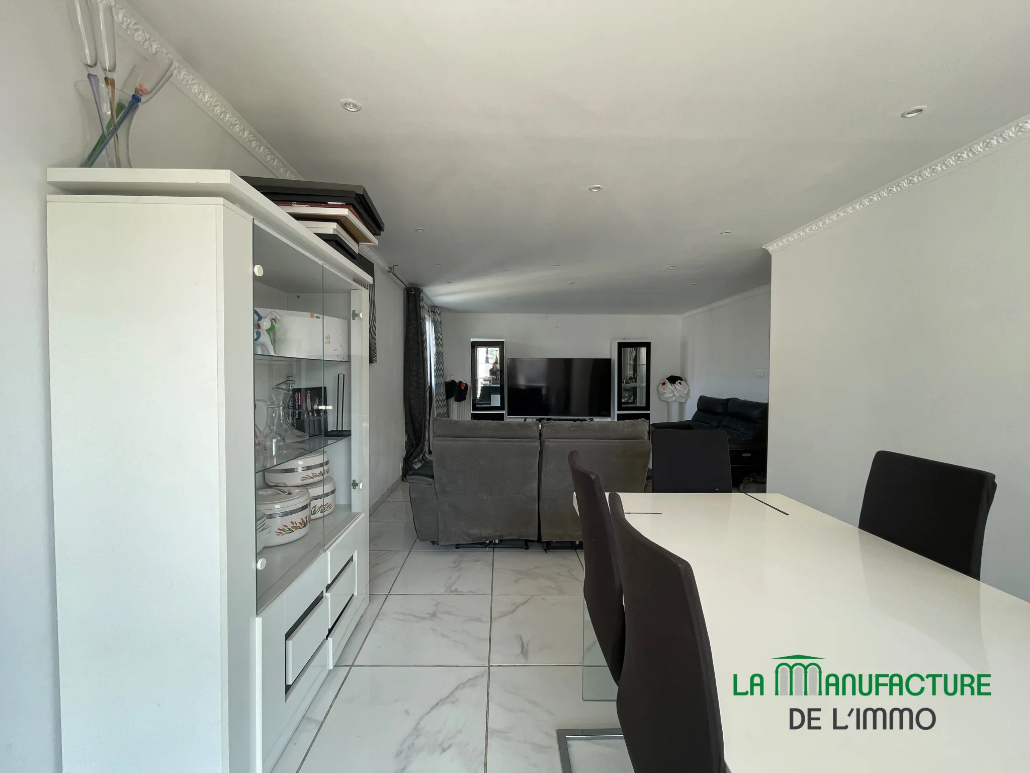 Appartement F5 avec balcon et parking - Hauts de Jacquard, St Etienne 