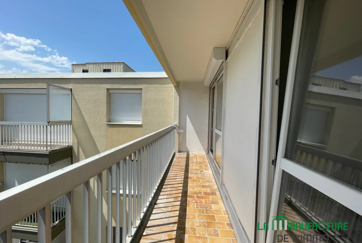 Appartement F5 100,29m2 avec balcon et parking - Hauts de Jacquard 