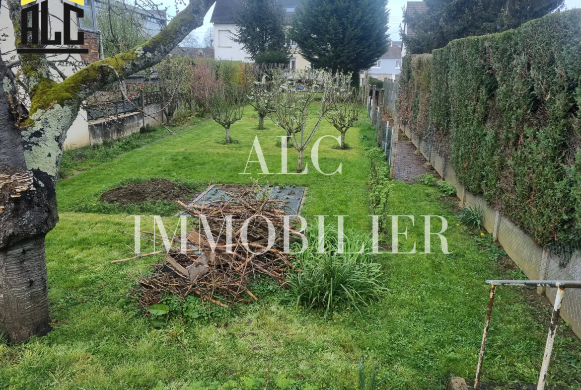 Terrain Constructible à Alençon de 330m2 